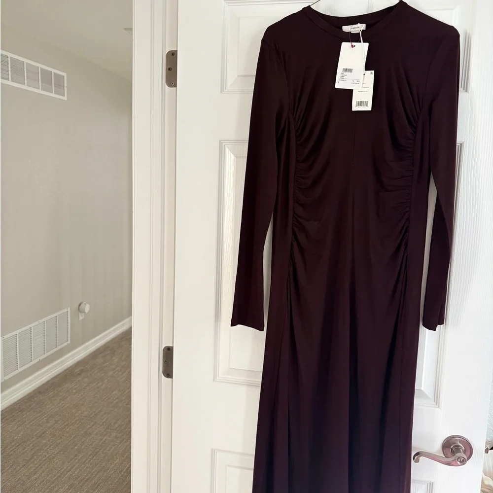 NWT Vince Dark Fig Long Sleeve Dress. Size small - Picture 4 of 6